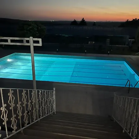 Lägenhet Villa With Pool In Tekirdag- Istanbul *